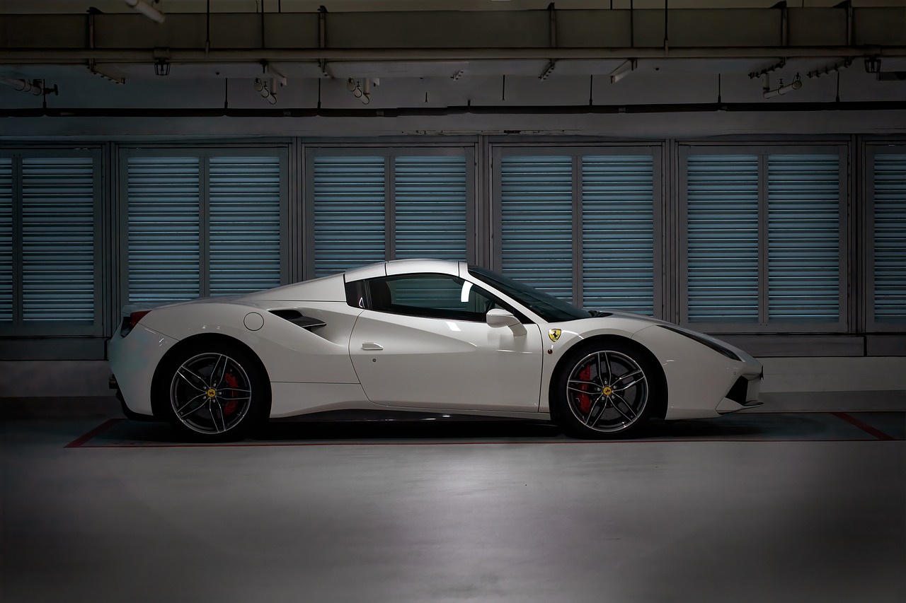 Ferrari, car, design — Buying a Used Convertible Car: Key Factors to Check Before Buying from Online Stores