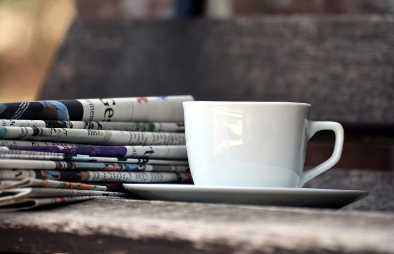Cup, newspapers, magazines — Dental Video Marketing - How To Get More Patients From YouTube