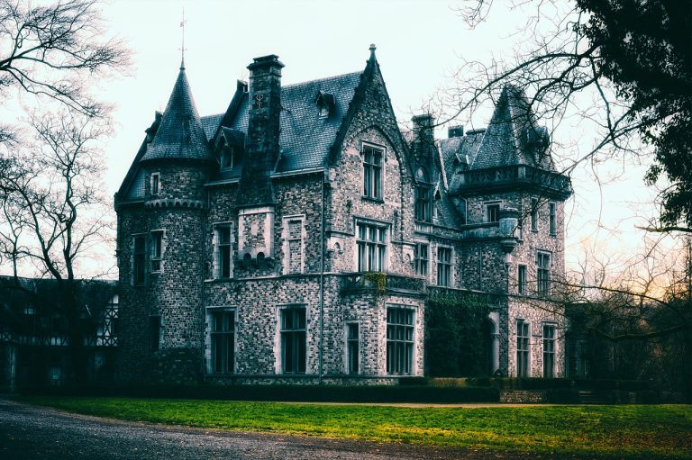 Castle, villa, chateau — The Cash Flow Formula Reveals What You Keep After All Costs